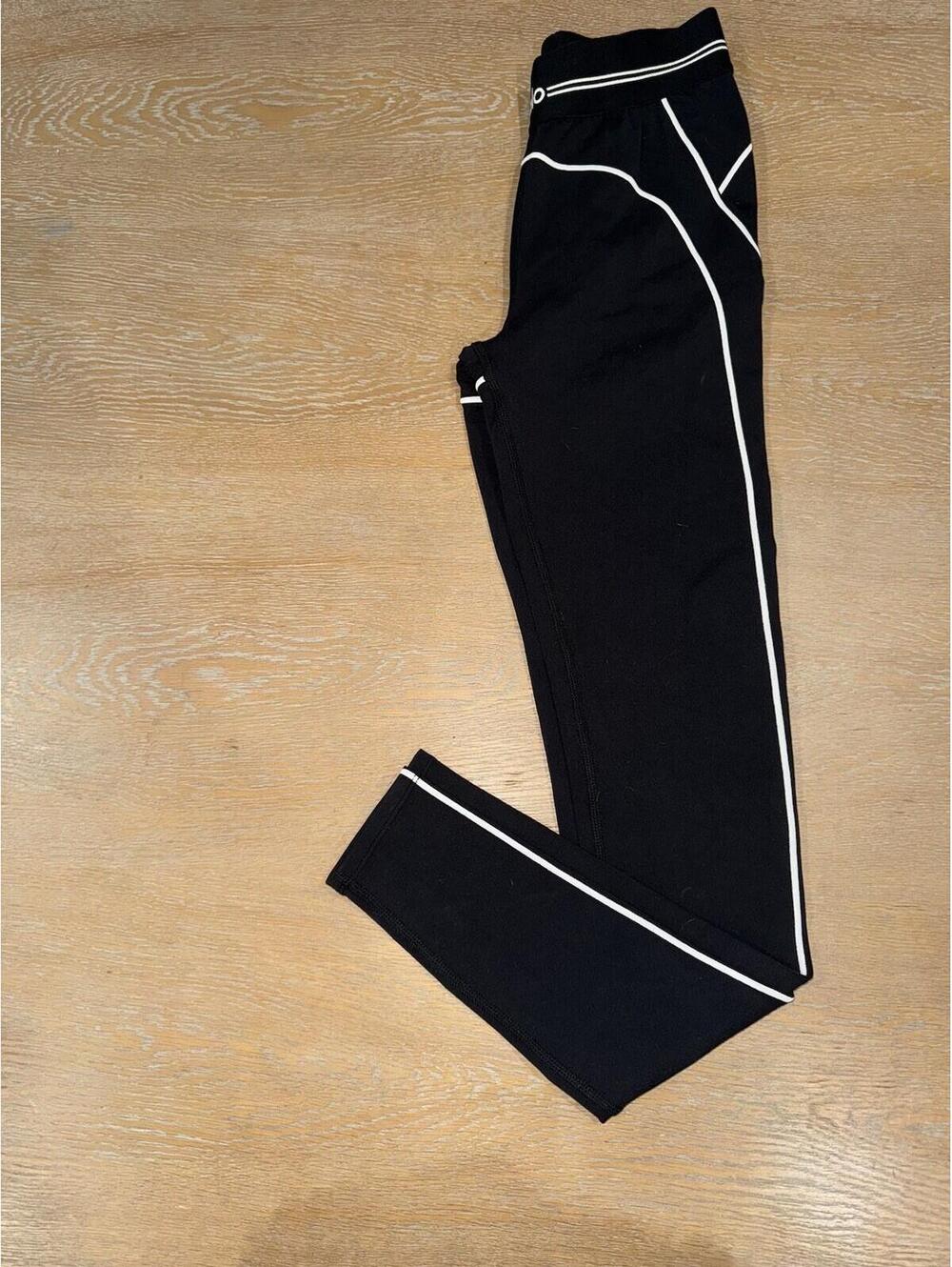 ALO Airbrush High-Waist Heart Throb Legging 28” SIZE XXS Black White